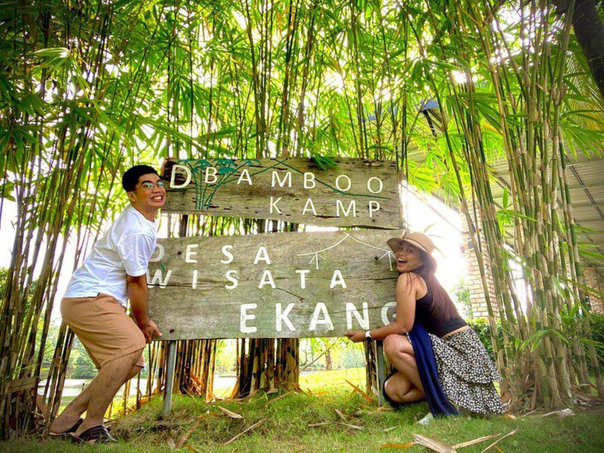 "D'Bamboo Kamp" Desa Wisata Ekang Лагой Екстер'єр фото